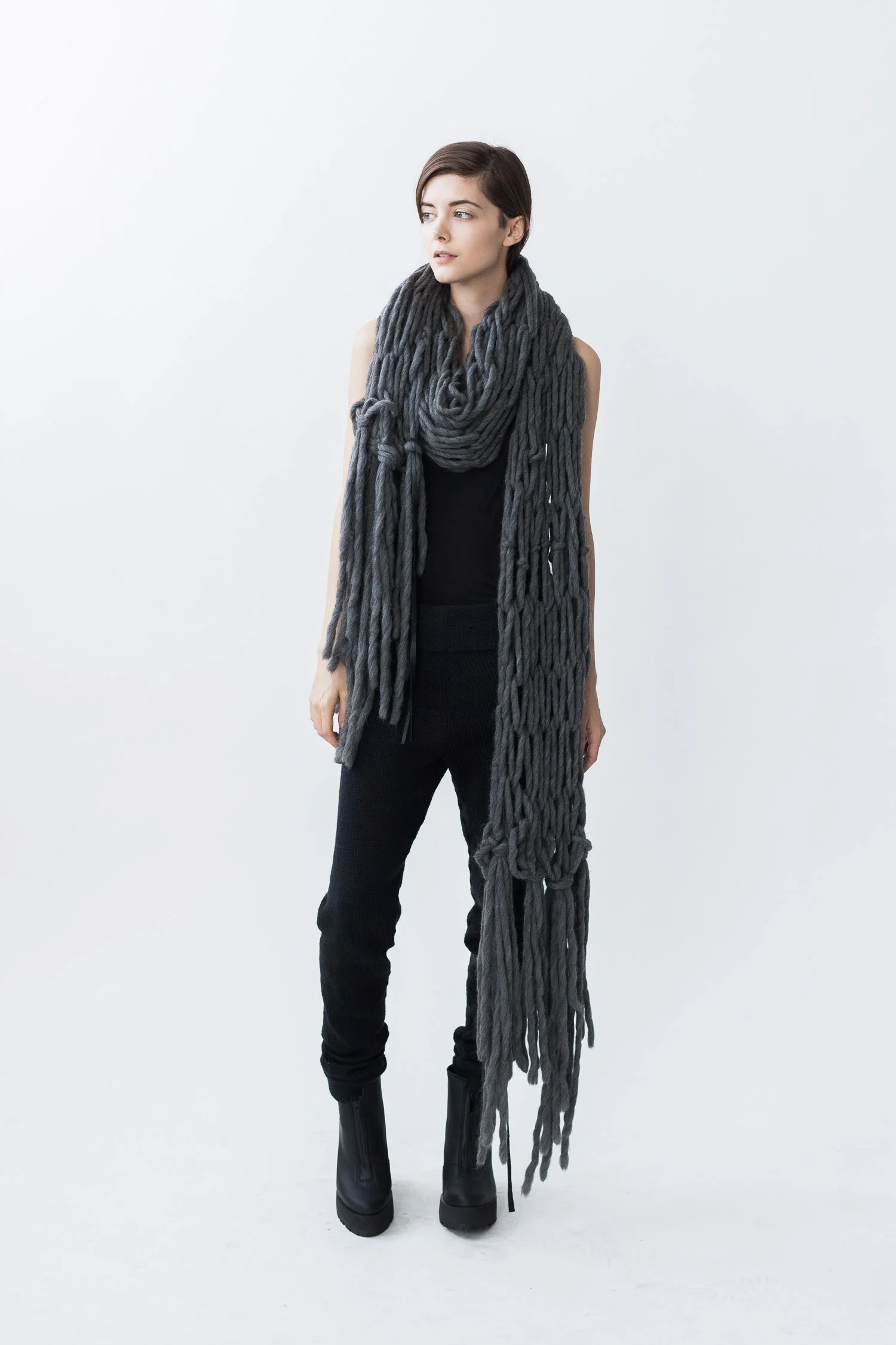 MORPH-FW14-shapeshifter_shawl-01.jpg