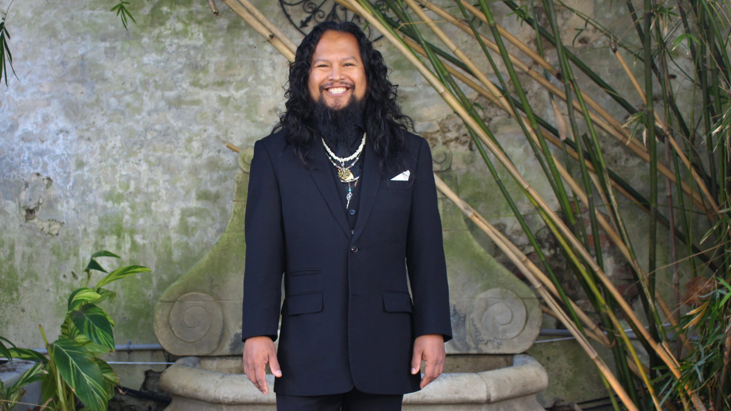 Antoine_Diel_Magnolia_Entertainment_New_Orleans_NOLA_Music_Booking_Talent_Agency_Vocals_Solo_Duo_Trio_Quartet_Quintet_singer_jazz