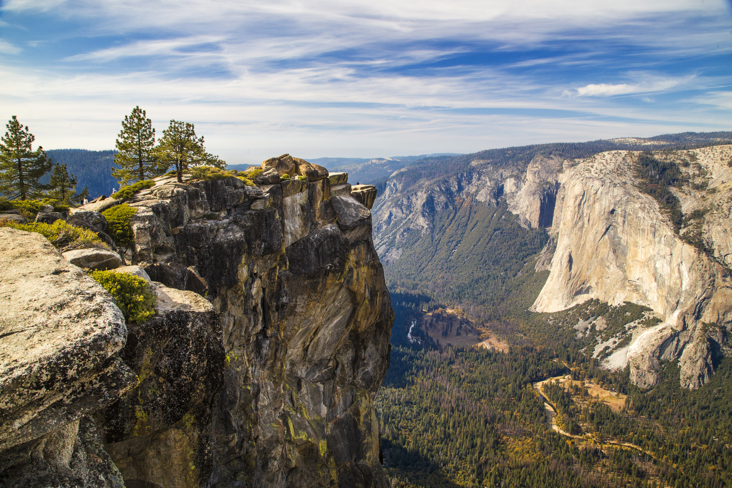  Taft Point, Yosemite National Park, California 