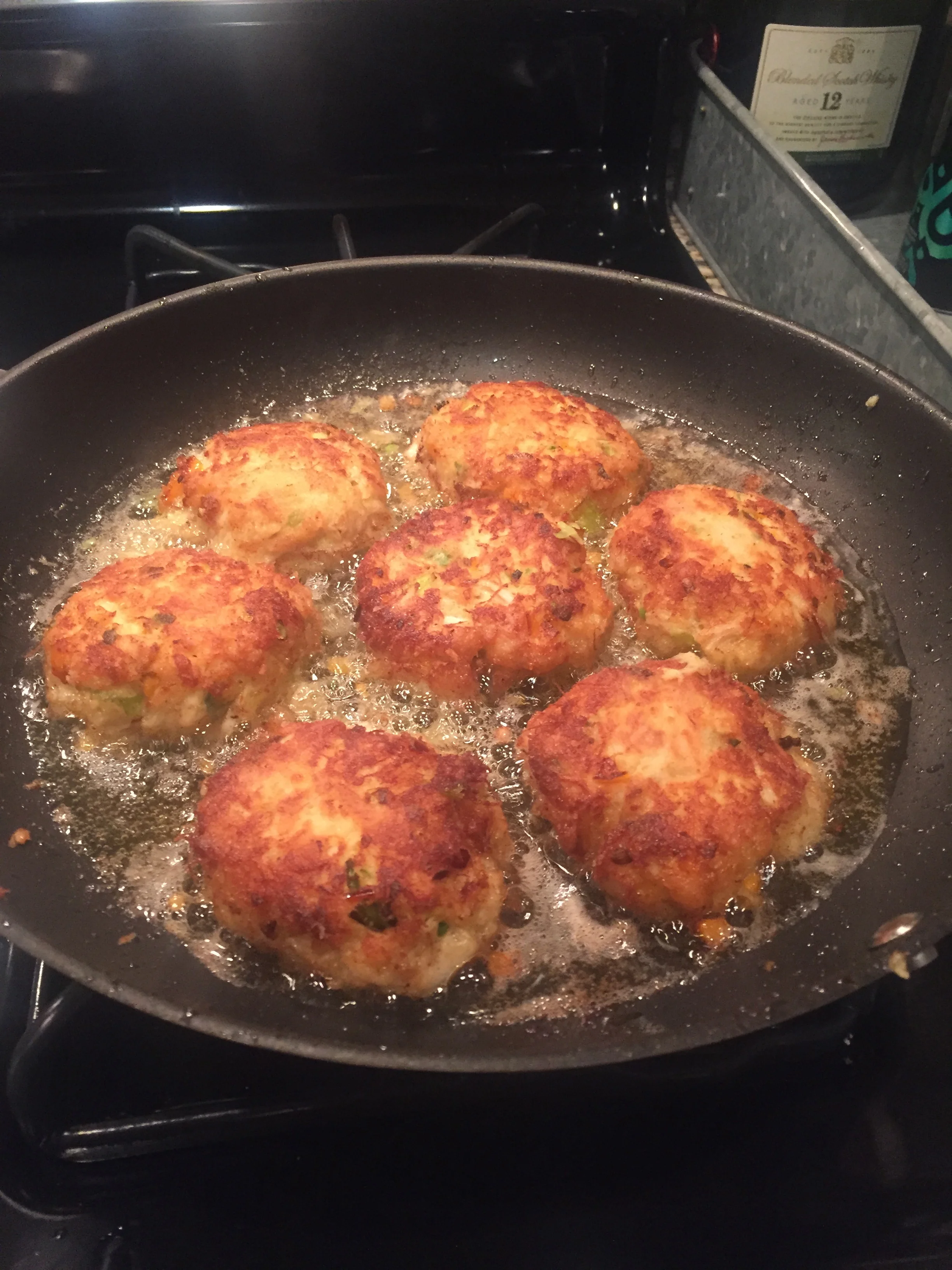  Crab cakes 