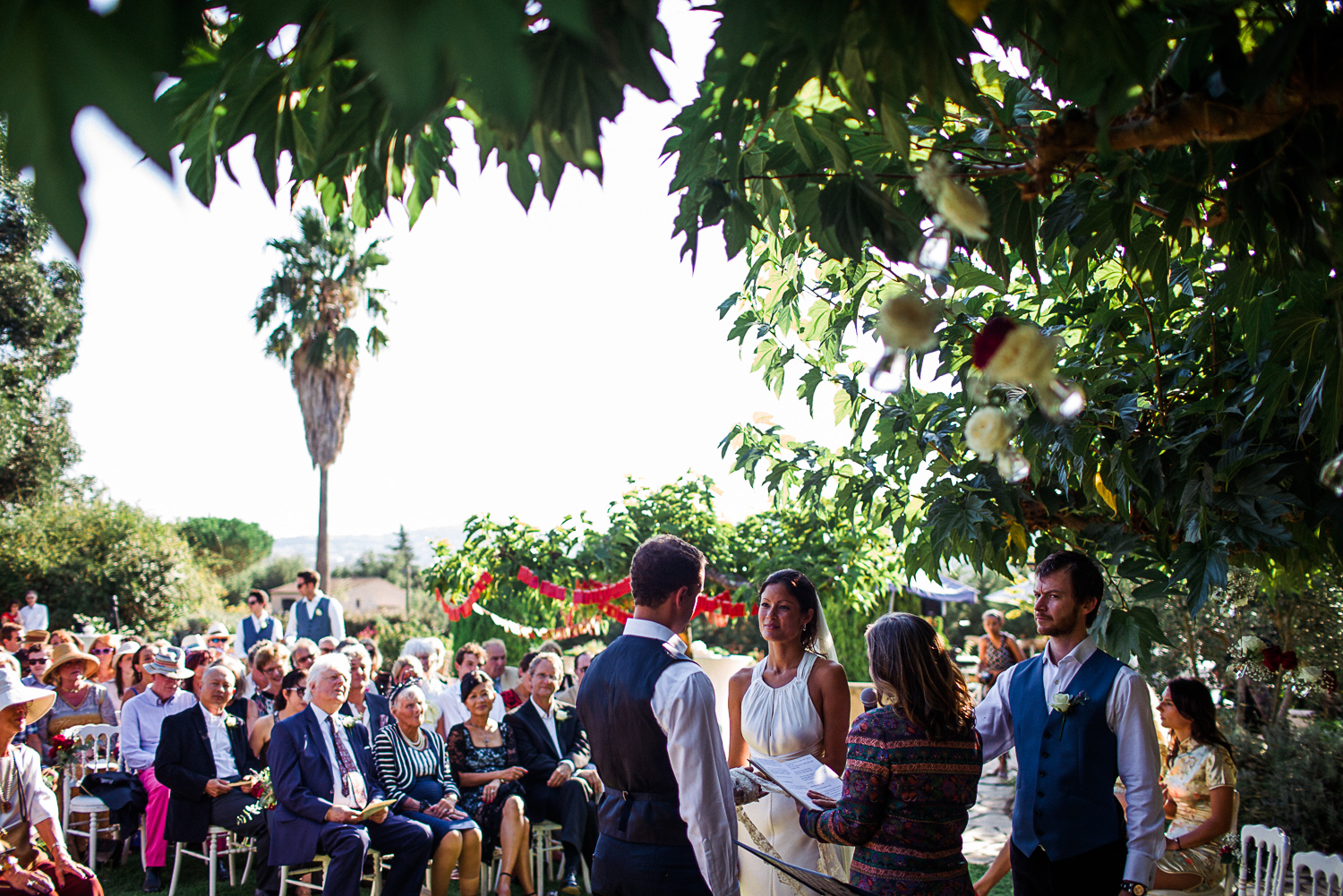 st tropez wedding photographer garden ceremony