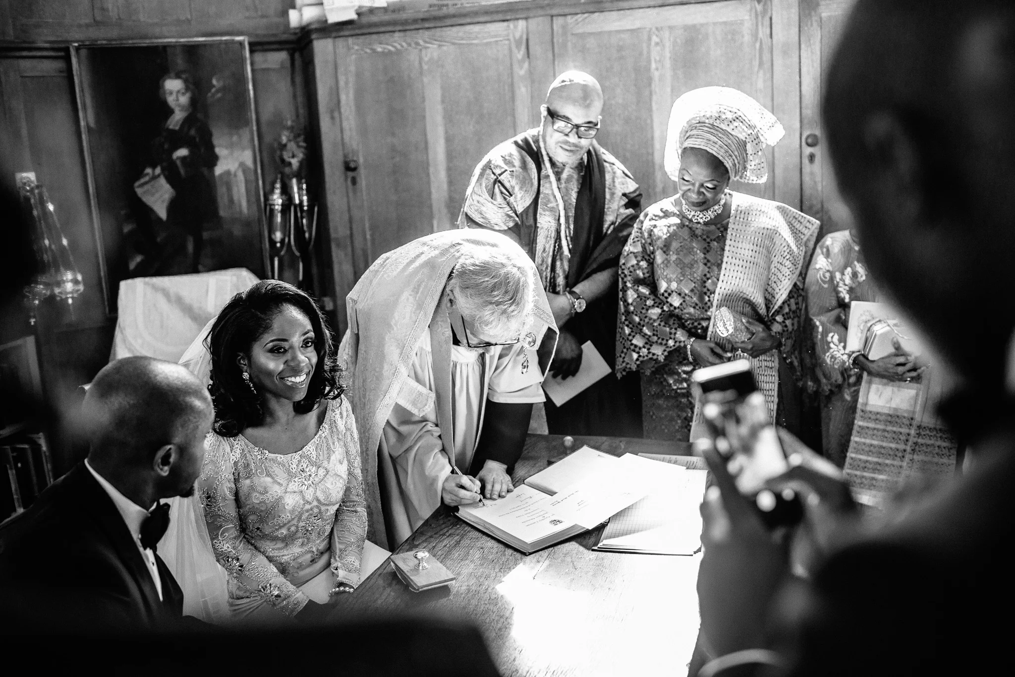 london-wedding-photographer-nigerian-montecalm-stbartholemew-plaisterers-68.jpg