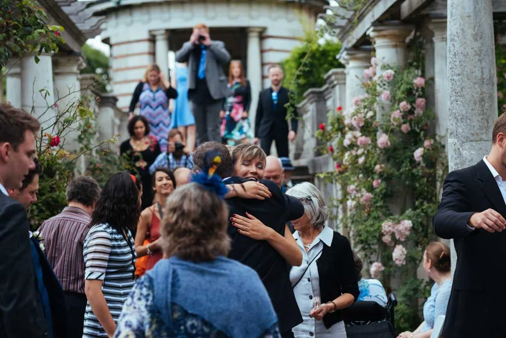 pergola hill and garden wedding