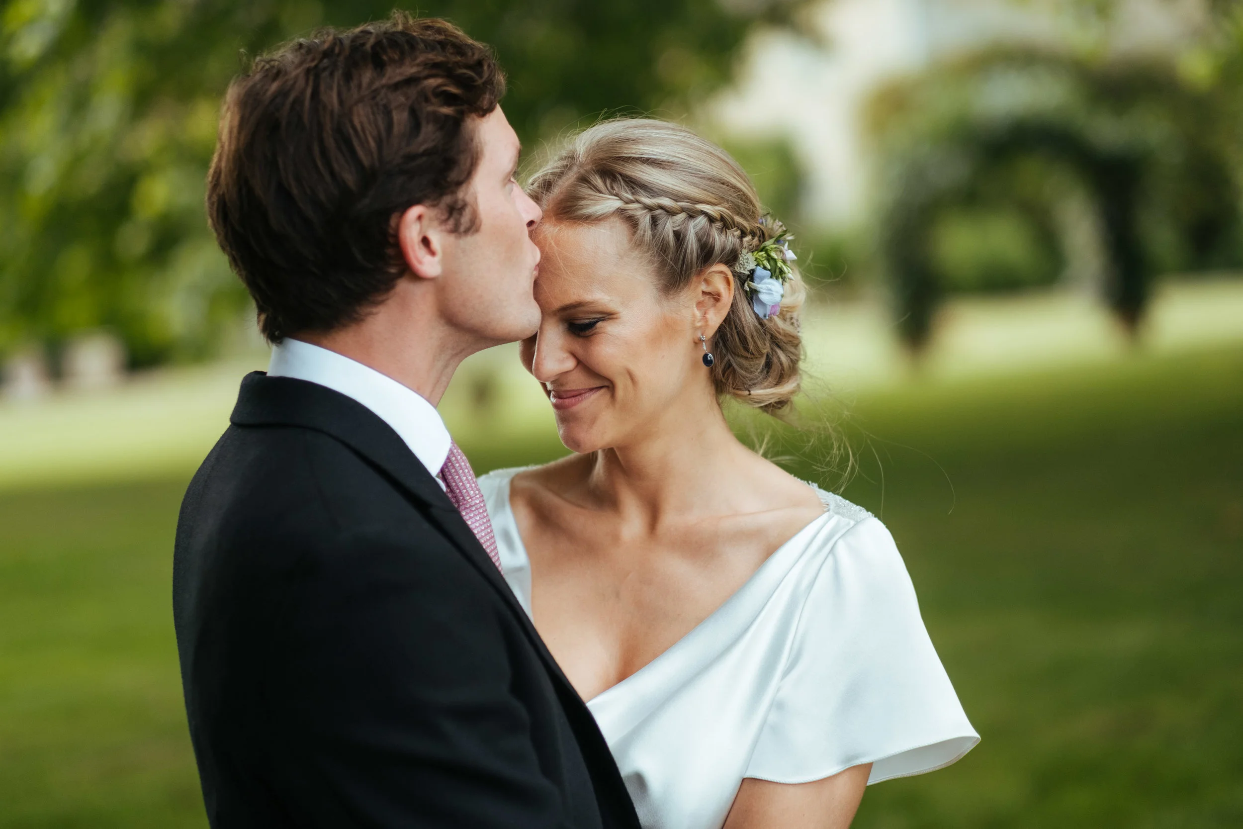 wiltshire wedding photographer