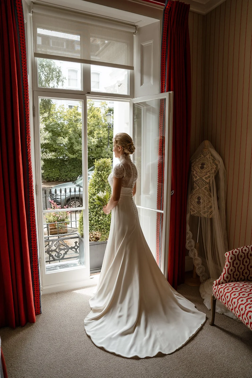 kensington-palace-orangery-wedding-preparations-12.JPG