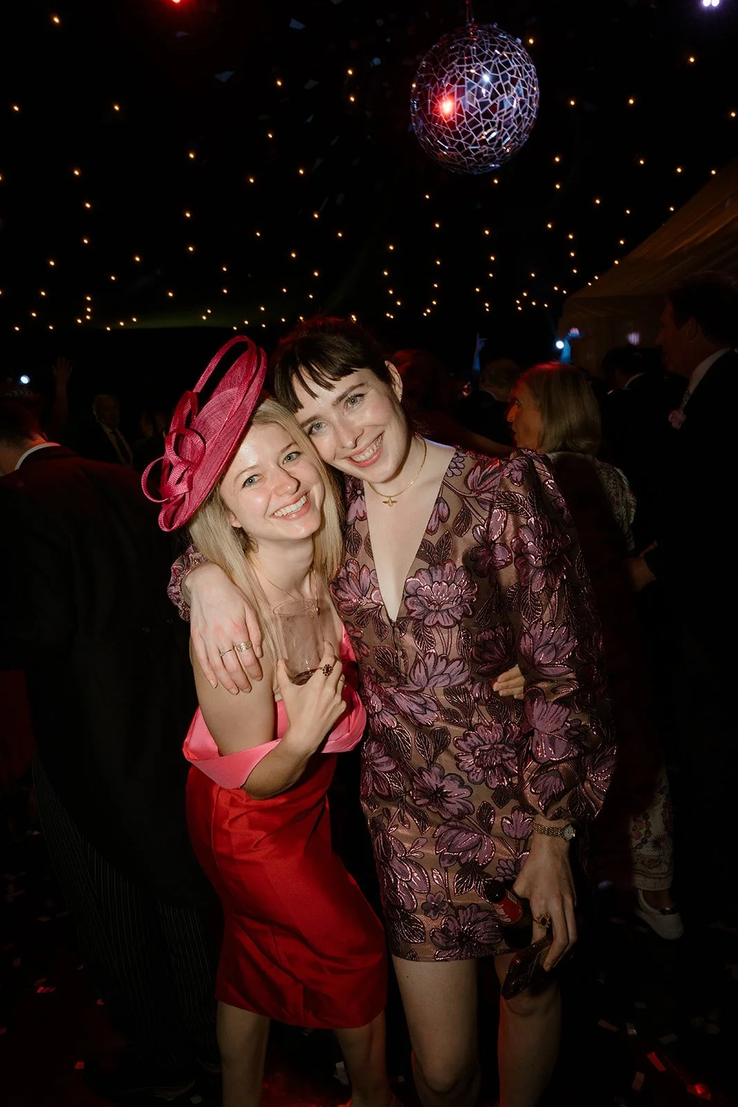 hertfordshire-marquee-wedding-dancing14.JPG