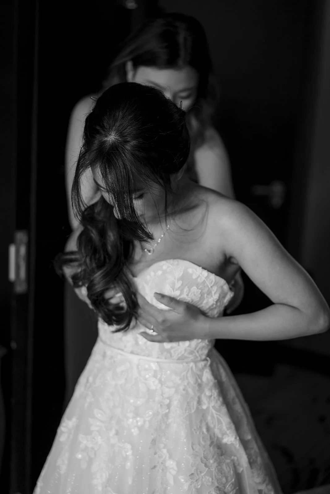 syon-park-wedding-getting-ready 71.JPG