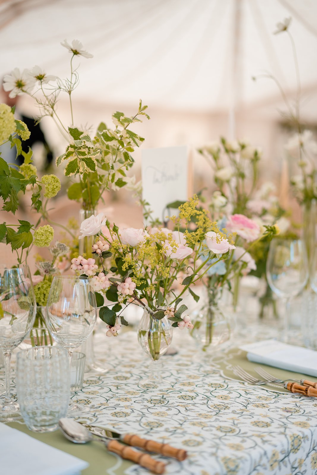 chelsea-physic-garden-wedding-table-details52.JPG