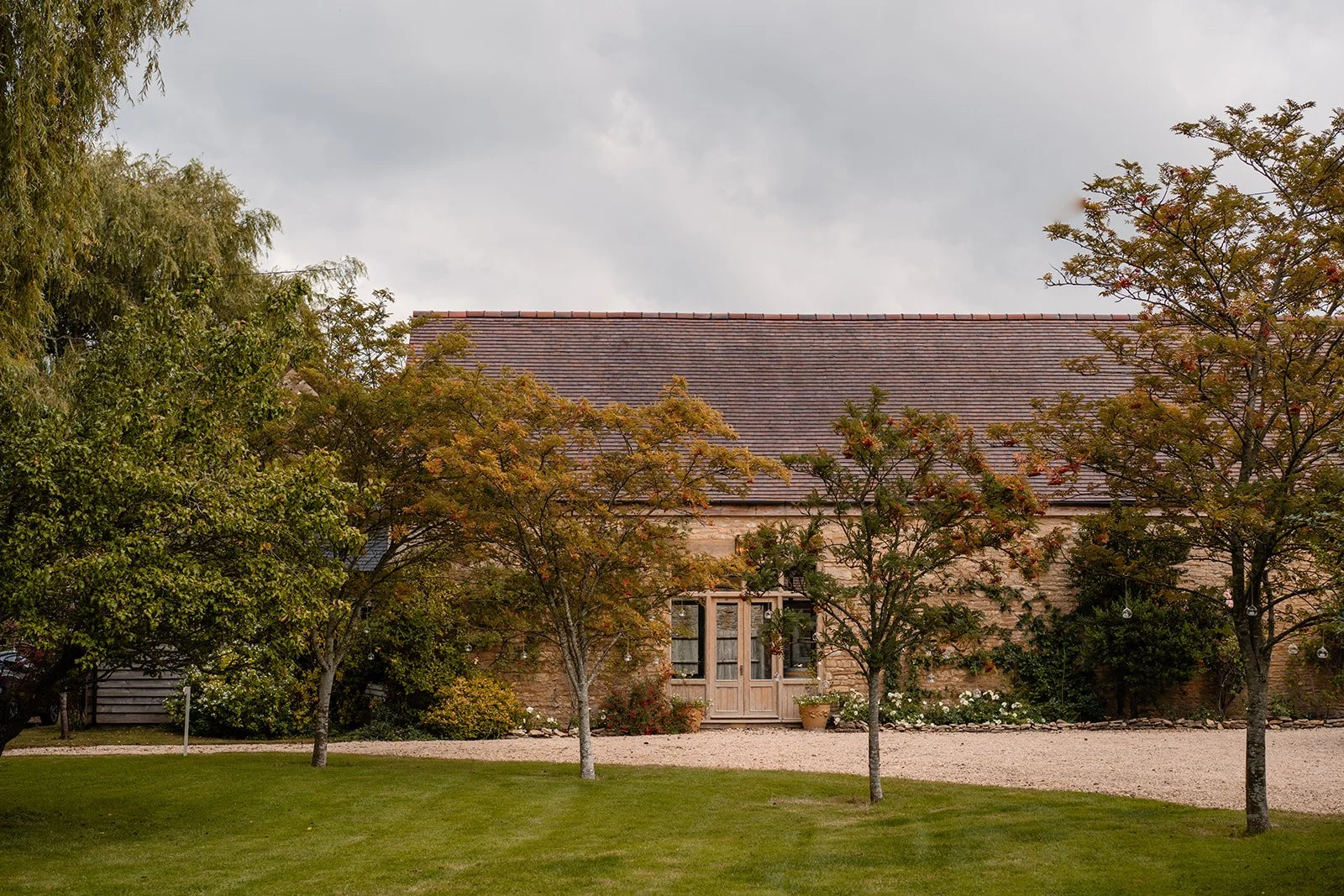 oxford-wedding-getting-ready-at-home2.JPG
