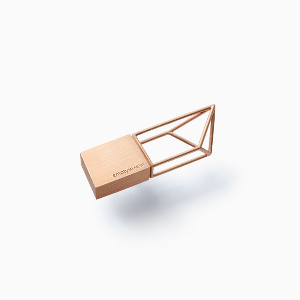 <a href=/emptymemory-structure-rosegold>USB flash drive →</a><strong>£55</strong>