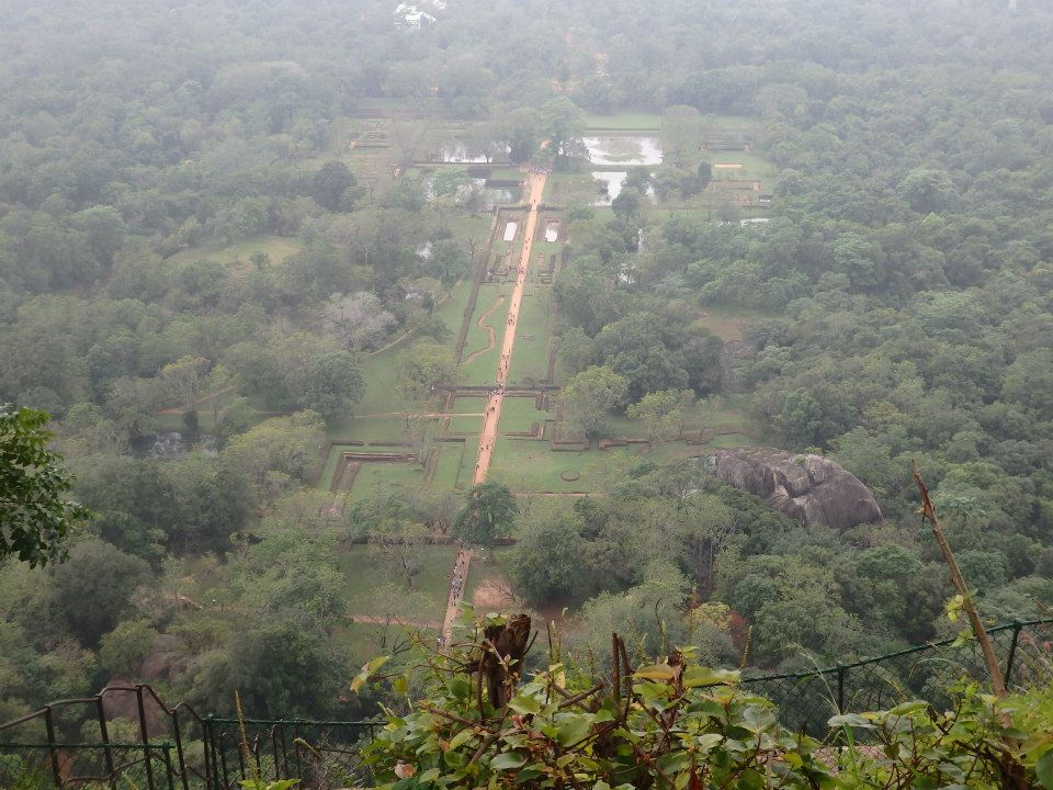 invite-to-paradise-customer-review-claire-simon-honeymoon-sri-lanka-sigiriya.jpg