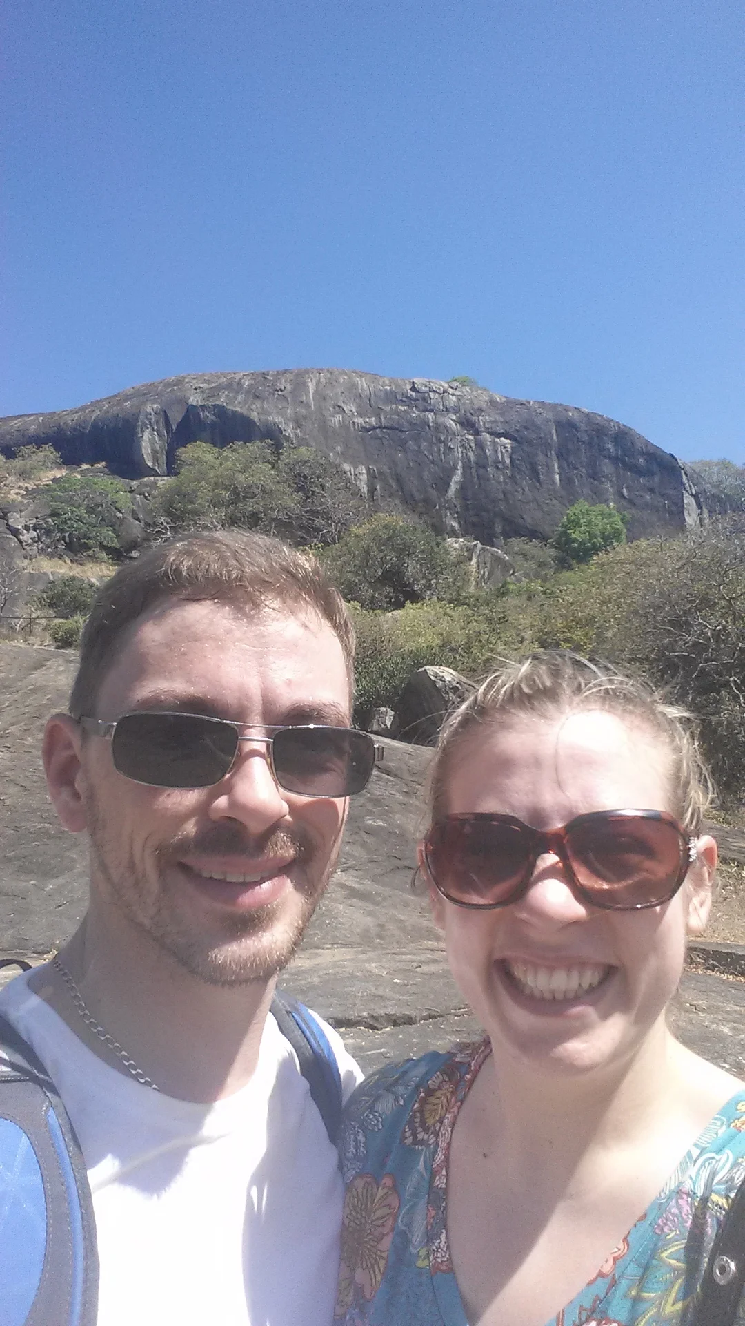 Invite-to-paradise-honeymoon-sri-lanka-maldives-Matthew-Marchant-Rebecca-Crockford-customer-review-feedback-1.jpg