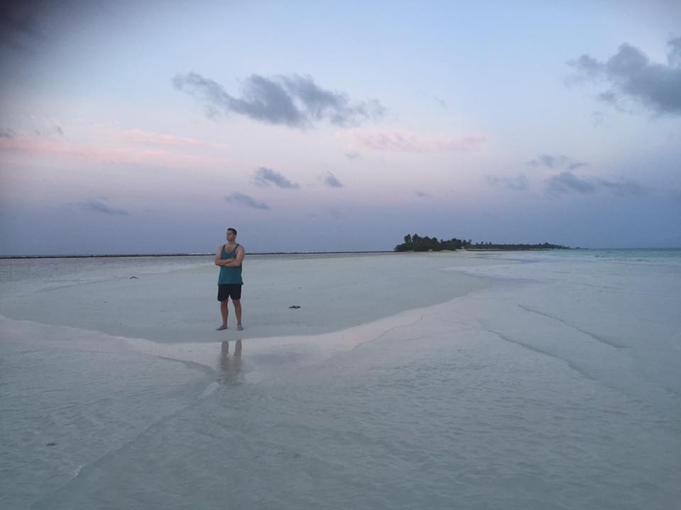 invite-to-paradise-sri-lanka-and-maldives-specialists-holidays-honeymoons-customer-trip-helen-and-neil-colby-major-Kanifushi3.jpg