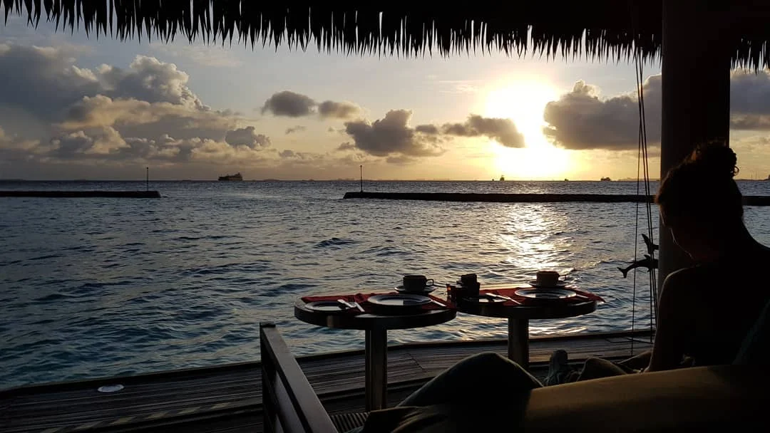 invite-to-paradise-sri-lanka-maldives-holiday-honeymoon-specialists-customer-guest-feedback-zane-lisa-butcher-centara-ras-fushi-breakfast.jpg