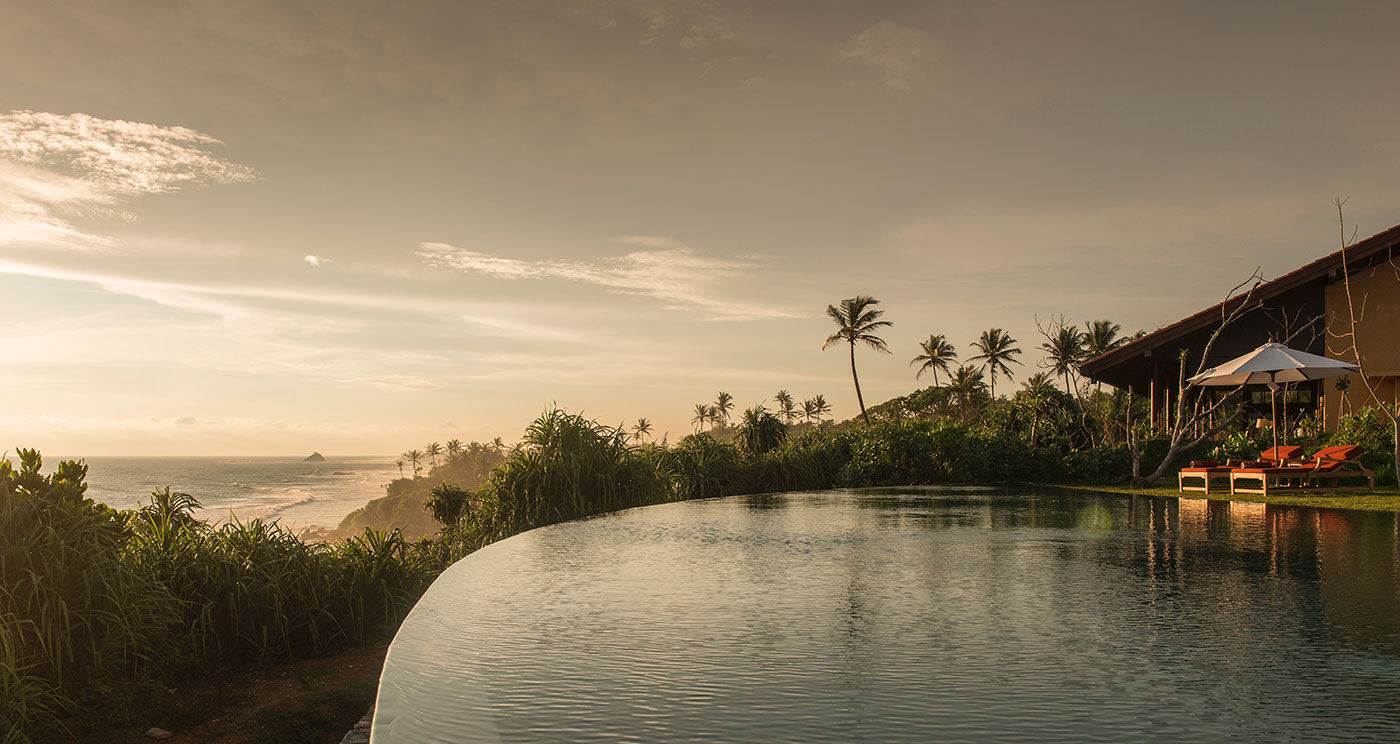 invite-to-paradise-sri-lanka-specialists-experts-travel-agent-tour-operator-cape-weligama-Moon-Pool-sunset.jpg