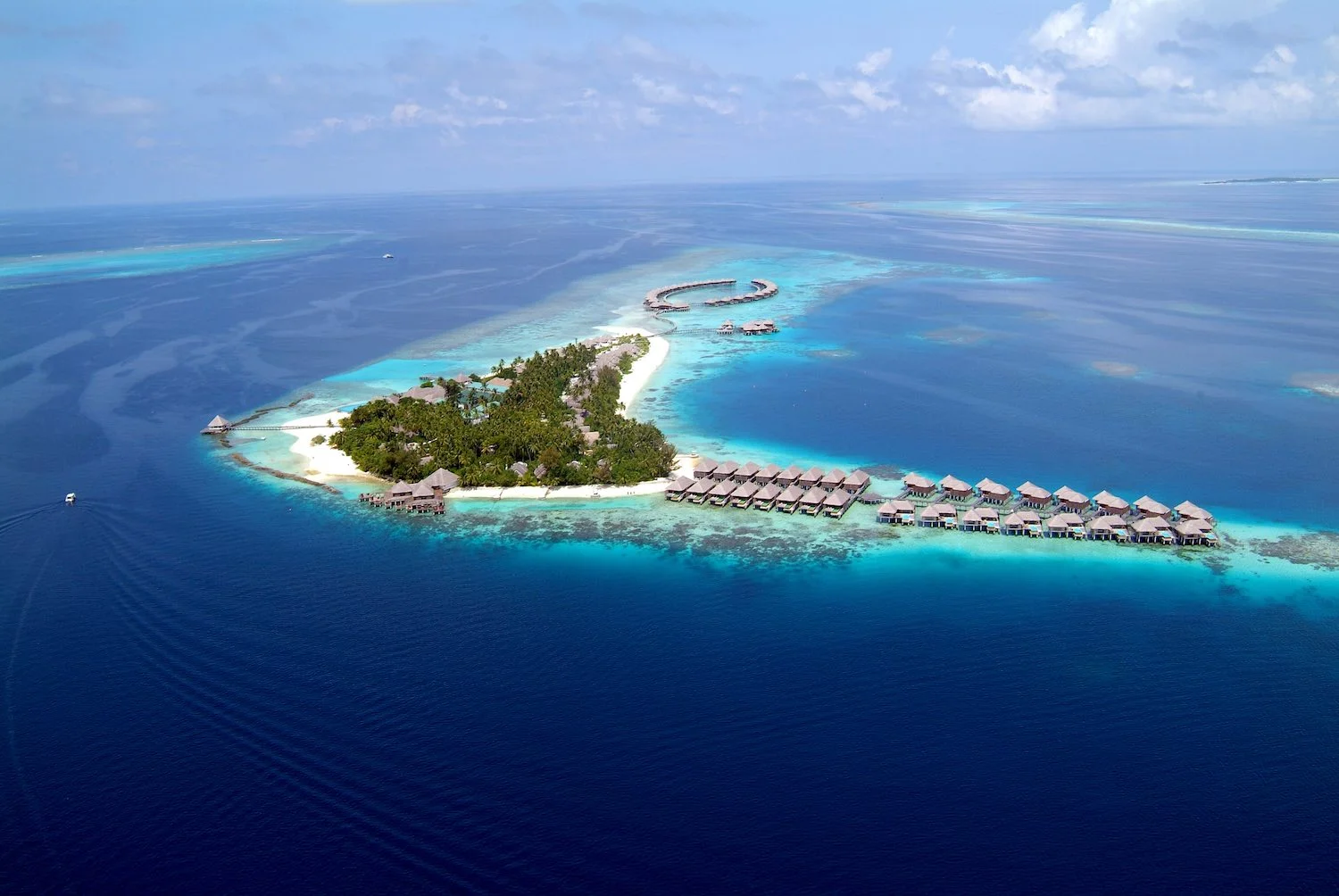 maldives-coco-bodu-hithi-7-holiday-honeymoon-vacation-invite-to-paradise.jpg