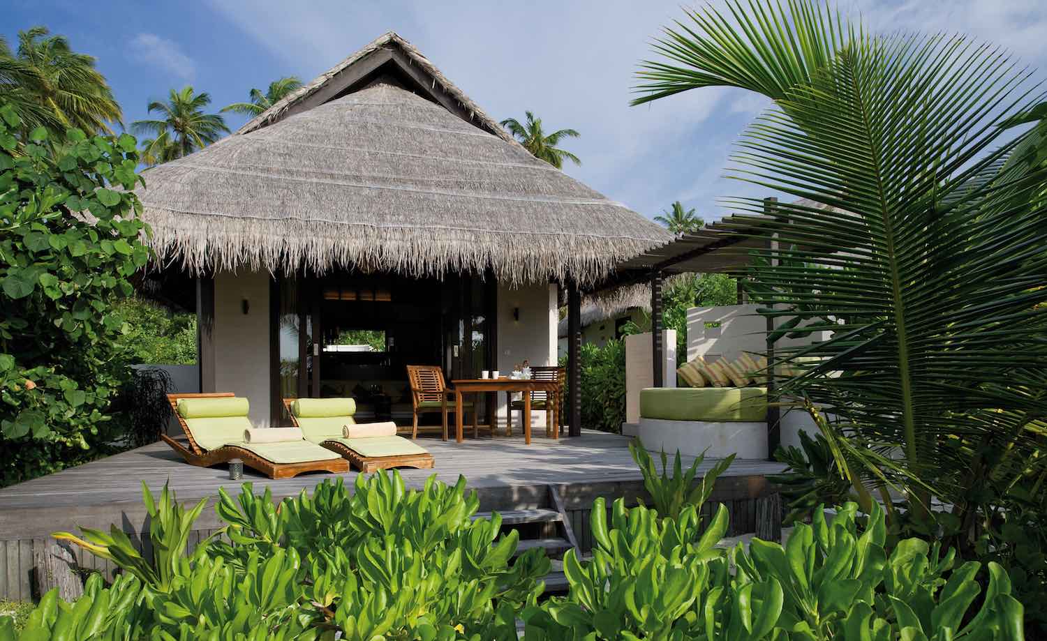 maldives-coco-bodu-hithi-island-villa-2-holiday-honeymoon-vacation-invite-to-paradise.jpg