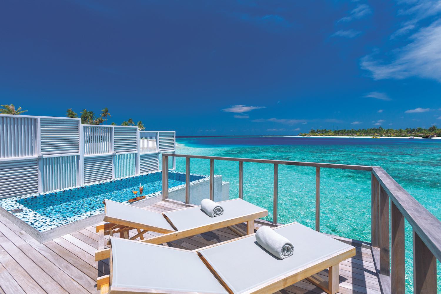 maldives-oblu-select-at-sangeli-deluxe-water-villa-with-pool-2-holiday-honeymoon-vacation-invite-to-paradise.jpg