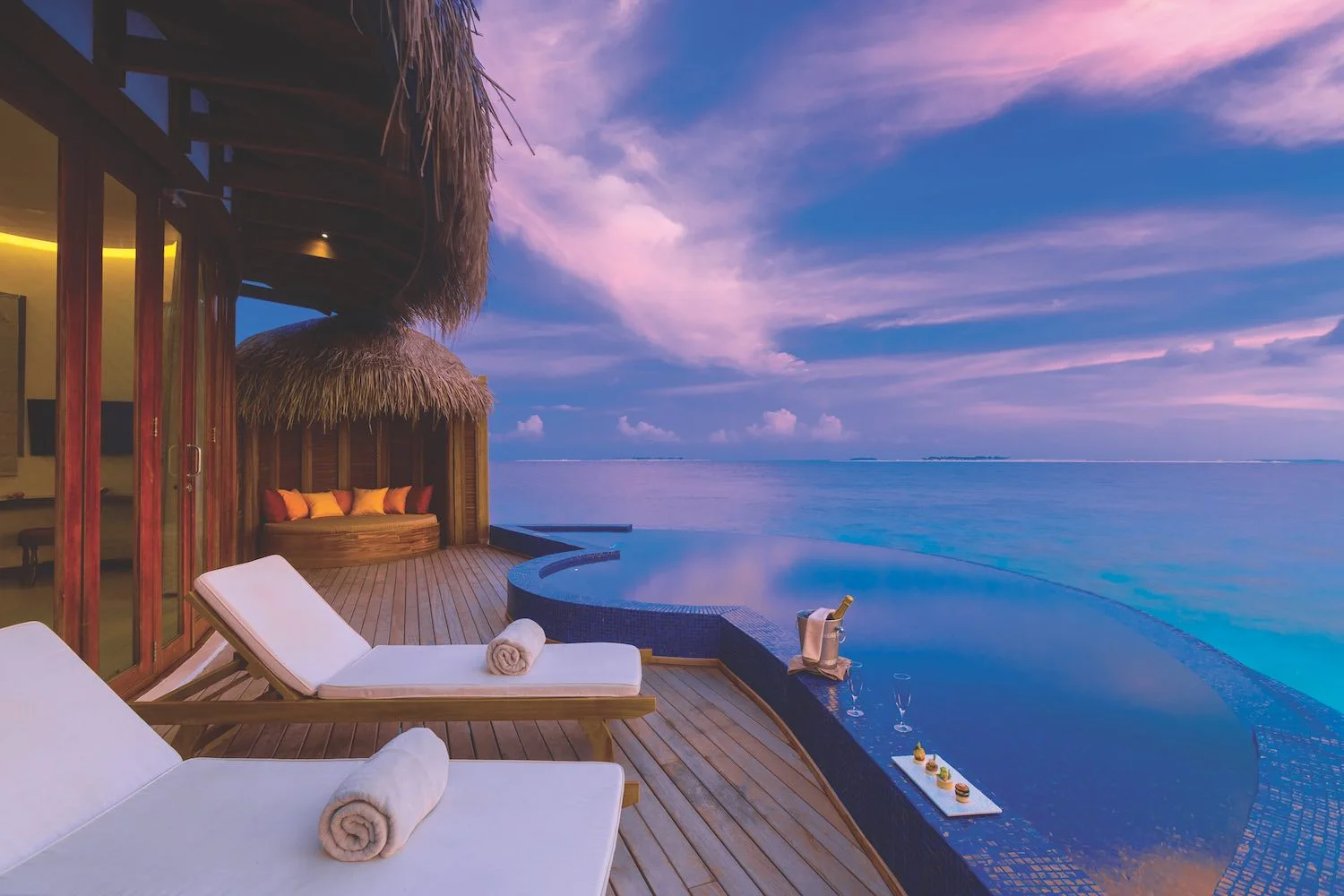 maldives-oblu-select-at-sangeli-honeymoon-water-suite-3-holiday-honeymoon-vacation-invite-to-paradise.jpg