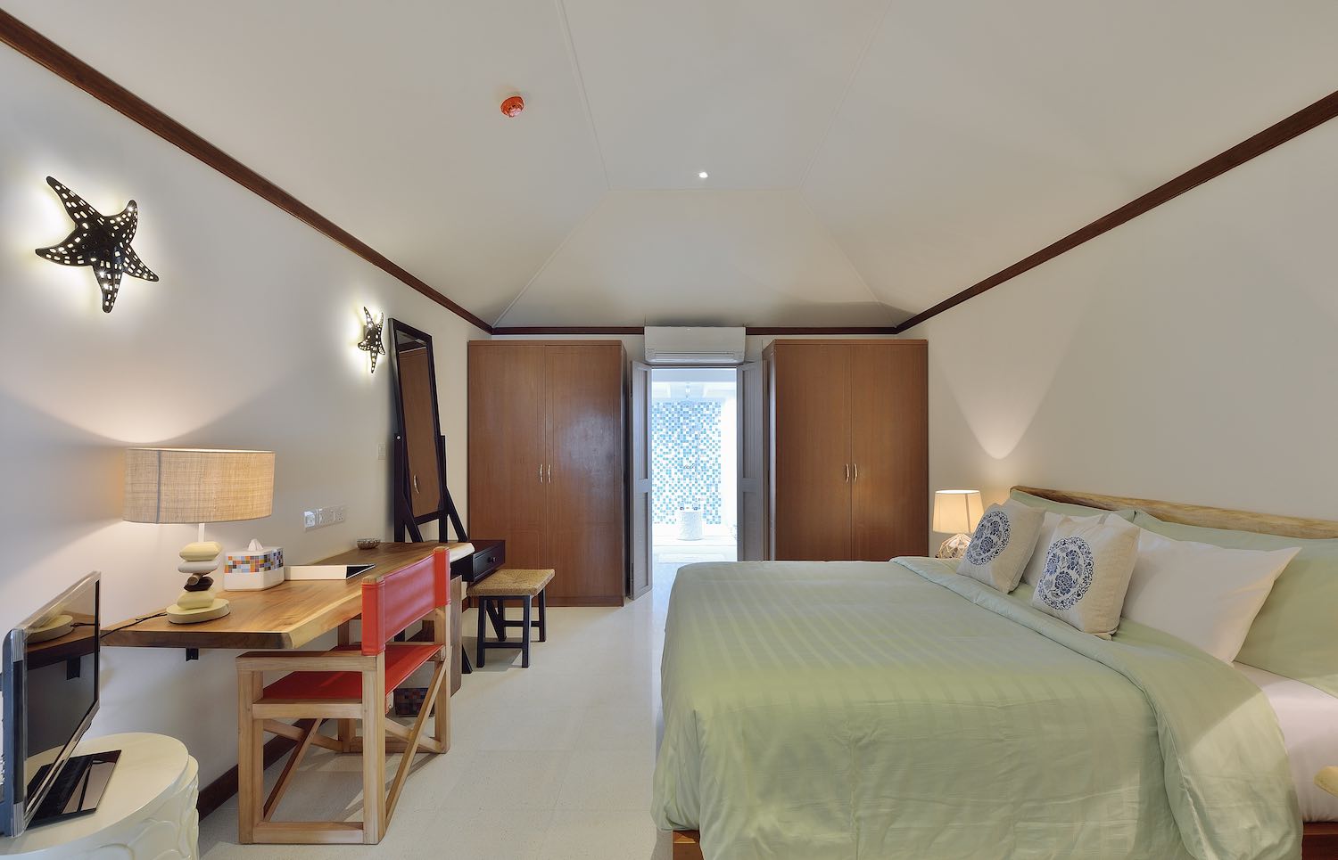 maldives-oblu-by-atmosphere-at-helengeli-beach-villa-3-holiday-honeymoon-vacation-invite-to-paradise.jpg