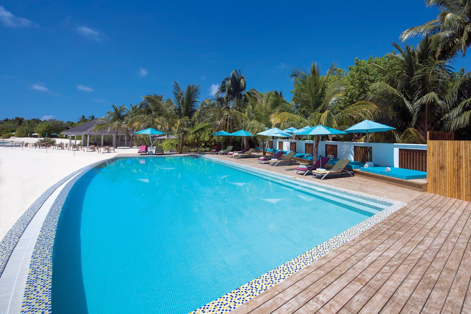 maldives-oblu-by-atmosphere-at-helengeli-adult-only-pool-2-holiday-honeymoon-vacation-invite-to-paradise.jpg