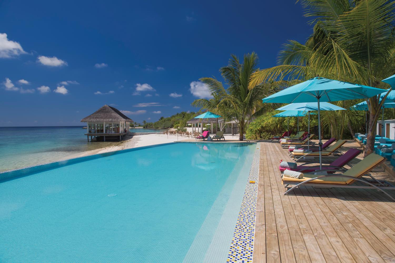 maldives-oblu-by-atmosphere-at-helengeli-adult-only-pool-4-holiday-honeymoon-vacation-invite-to-paradise.jpg