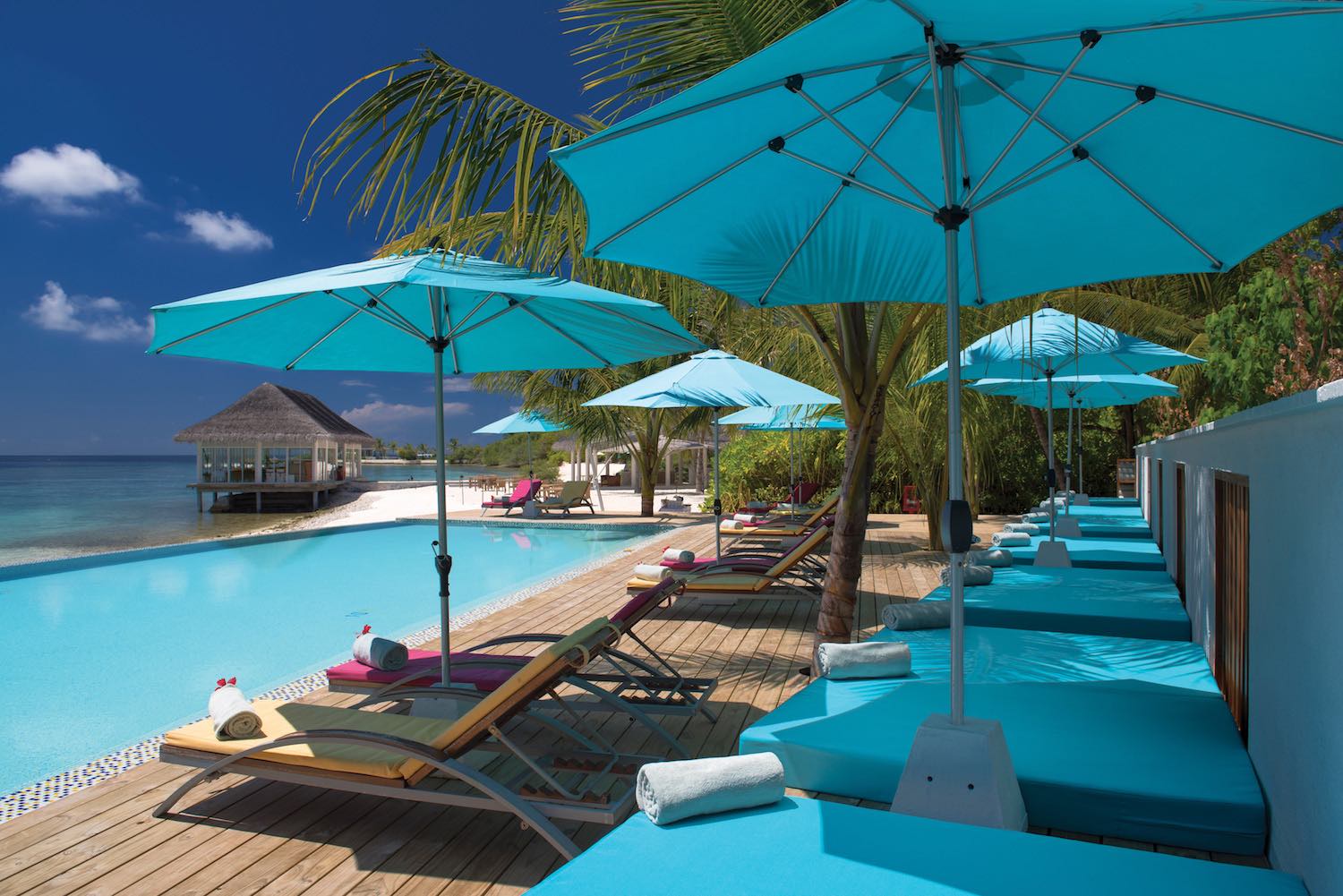maldives-oblu-by-atmosphere-at-helengeli-adult-only-pool-holiday-honeymoon-vacation-invite-to-paradise.jpg
