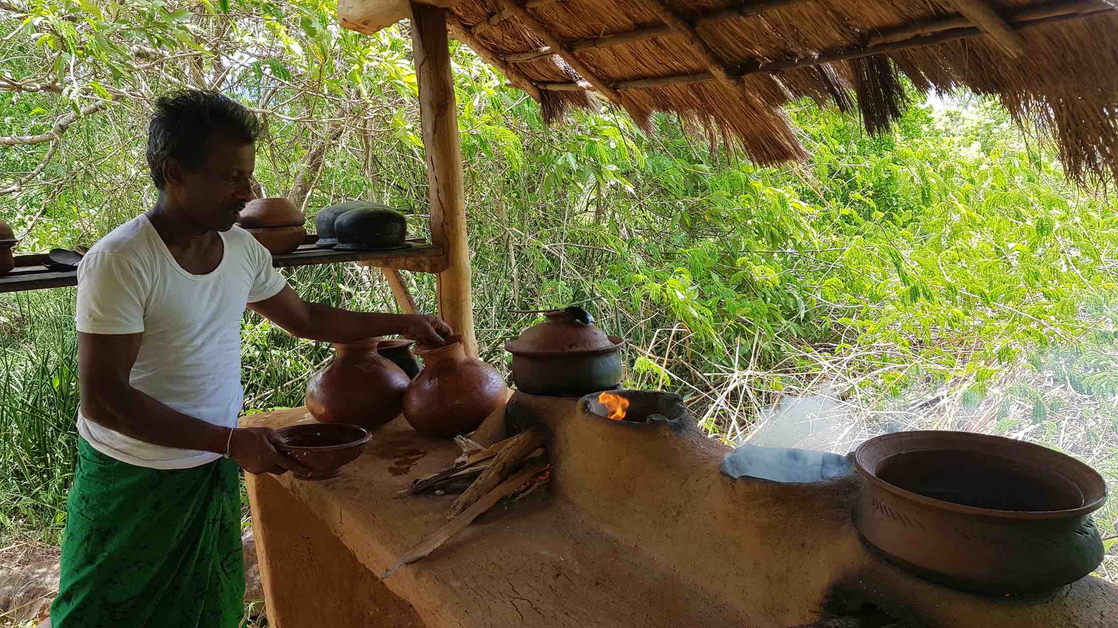 sri-lanka-cooking-traditional-kitchen-holiday-review-feedback-invite-to-paradise-quentin-kate-hulm.jpg