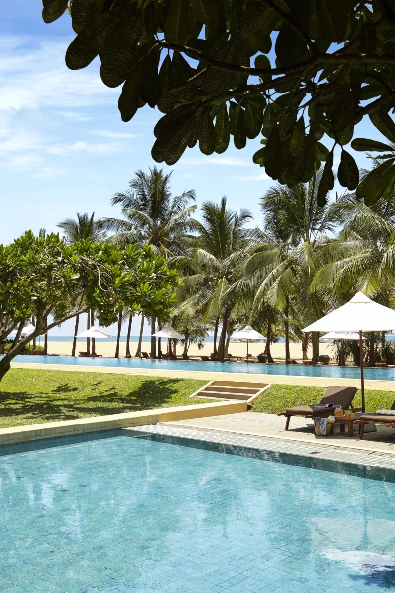 invite-to-paradise-sri-lanka-specialists-experts-travel-agent-tour-operator-jetwing-beach-hotel-negombo-swimming-pools-2.jpg