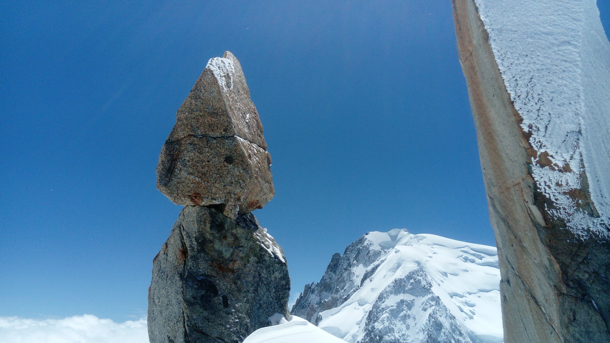 Rock formations on the Cosmiques Arête