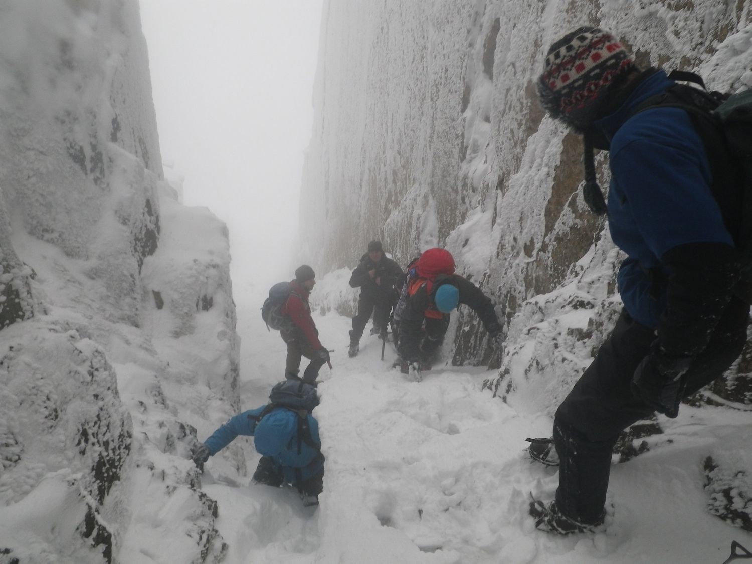  Scrambling in the Lake District mountains in winter - Chris Ensoll Mountain Guide 