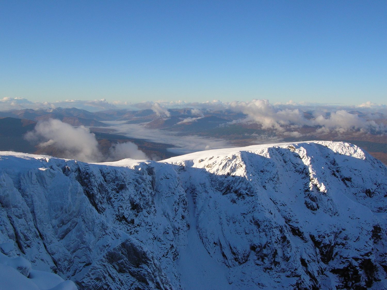  Looking towards the sea from the Ben Nevis plateau 