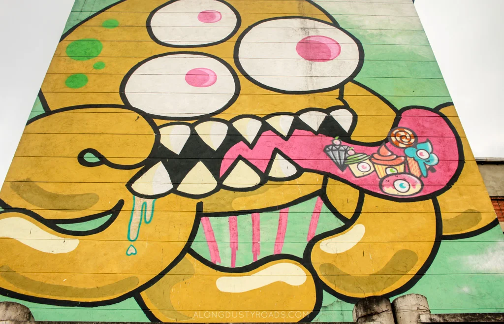 street art bogota colombia - alongdustyroads.com