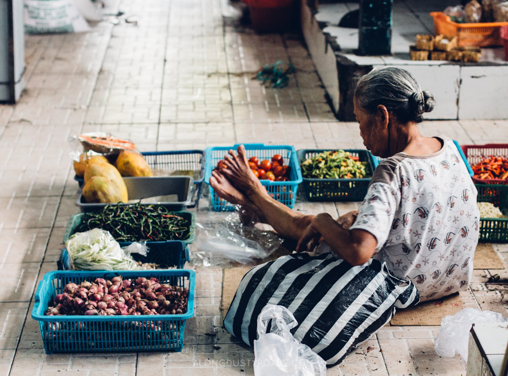 Things to do in Yogyakarta - Traditional market