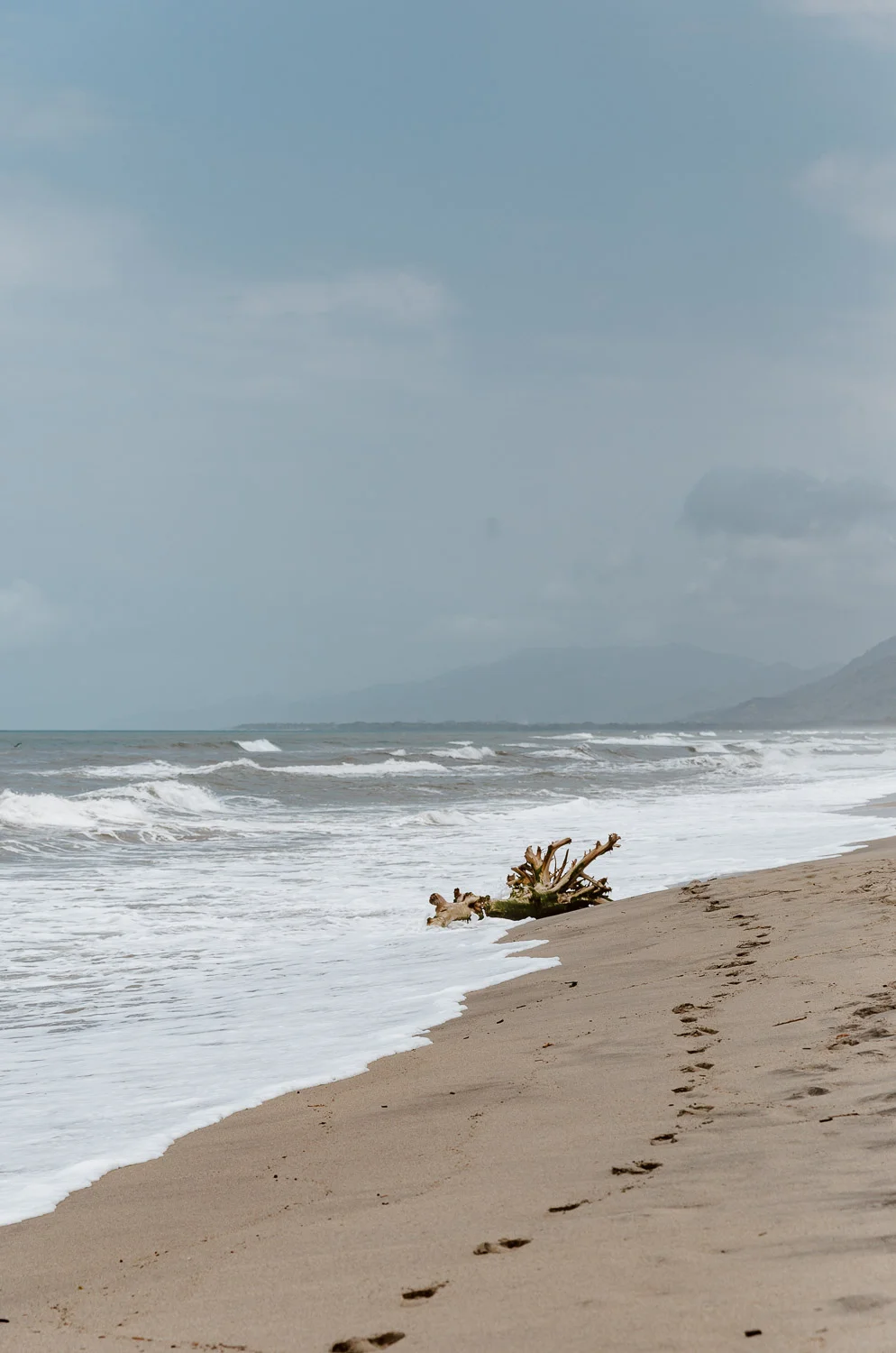 Costeño Beach Guide