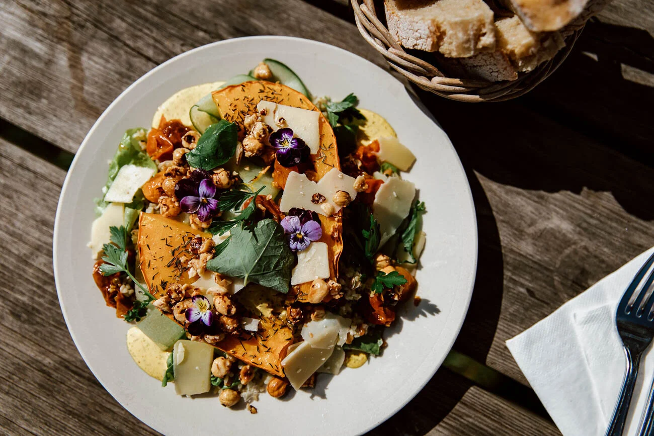 Kosters Trädgårdar, South Koster Island - Along Dusty Roads
