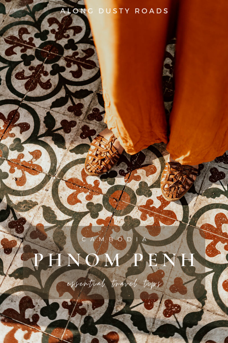  9 super essential travel tips to make your stay in Phnom Penh even better. Trust us, you WANT to read this post! #Cambodia #PhnomPenh #PhnomPenhPhotography #PhnomPenhTips #PhnomPenhTravelTips #PhnomPenhGuide 