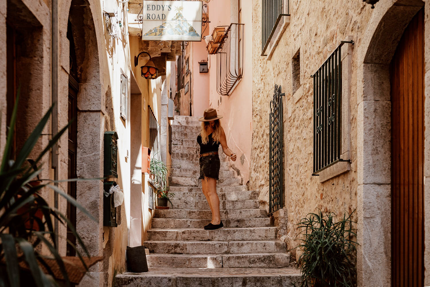 What to do in Taormina - Get lost in the pretty streets