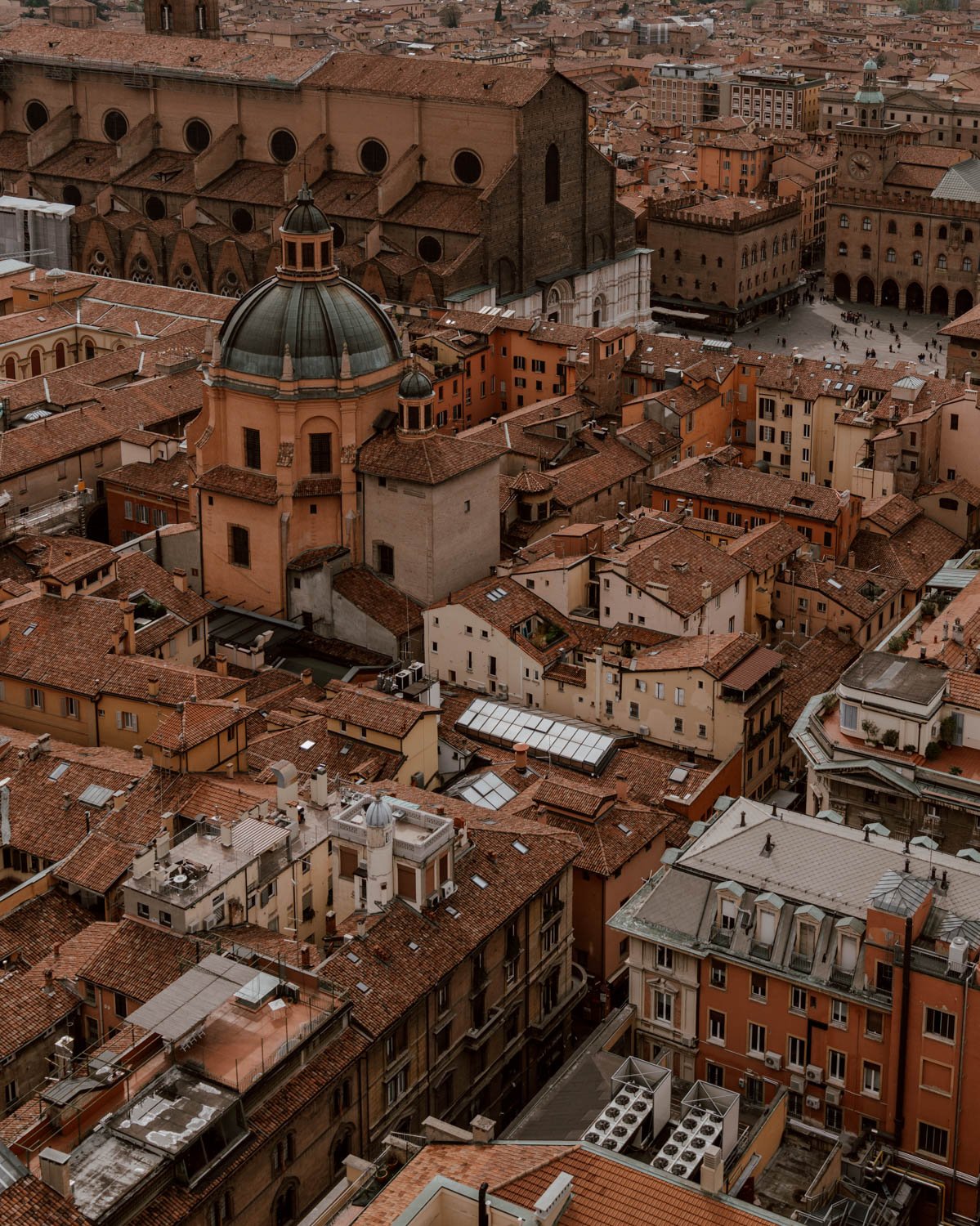 bologna-along-dusty-roads-1.jpg