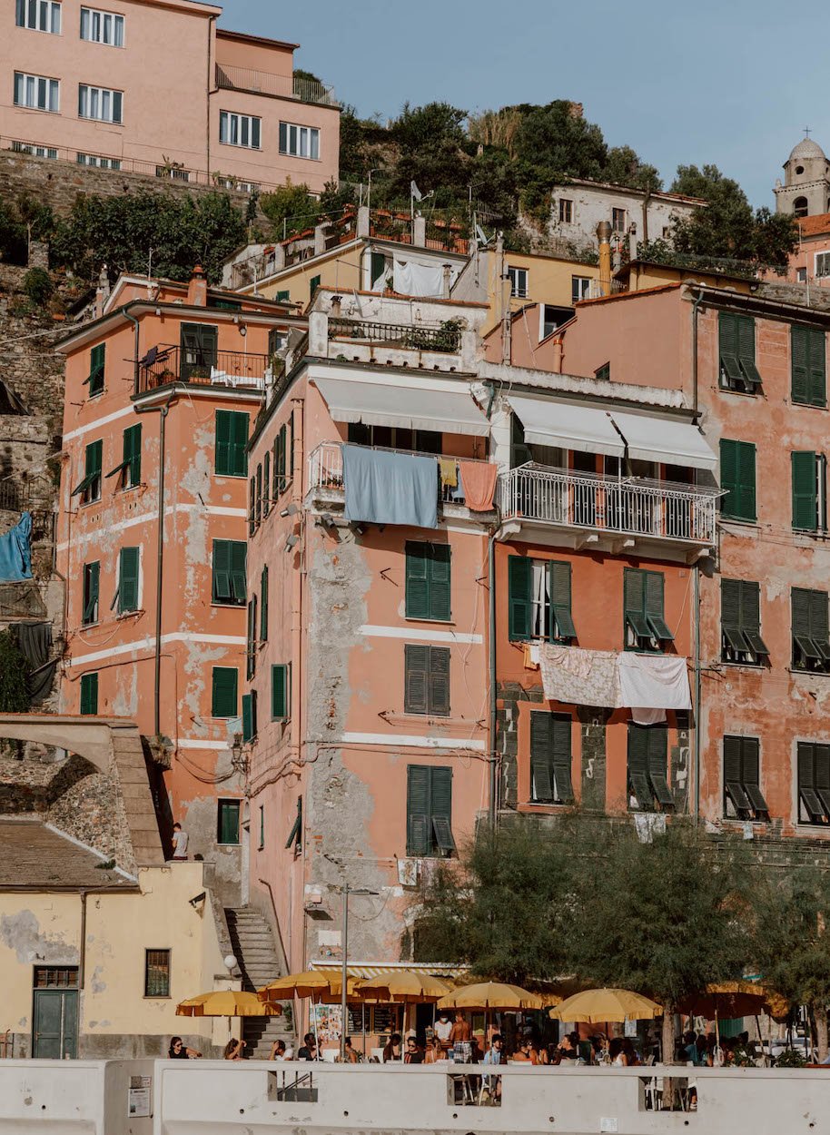 colourful buildings and restaurants in vernazza harbour