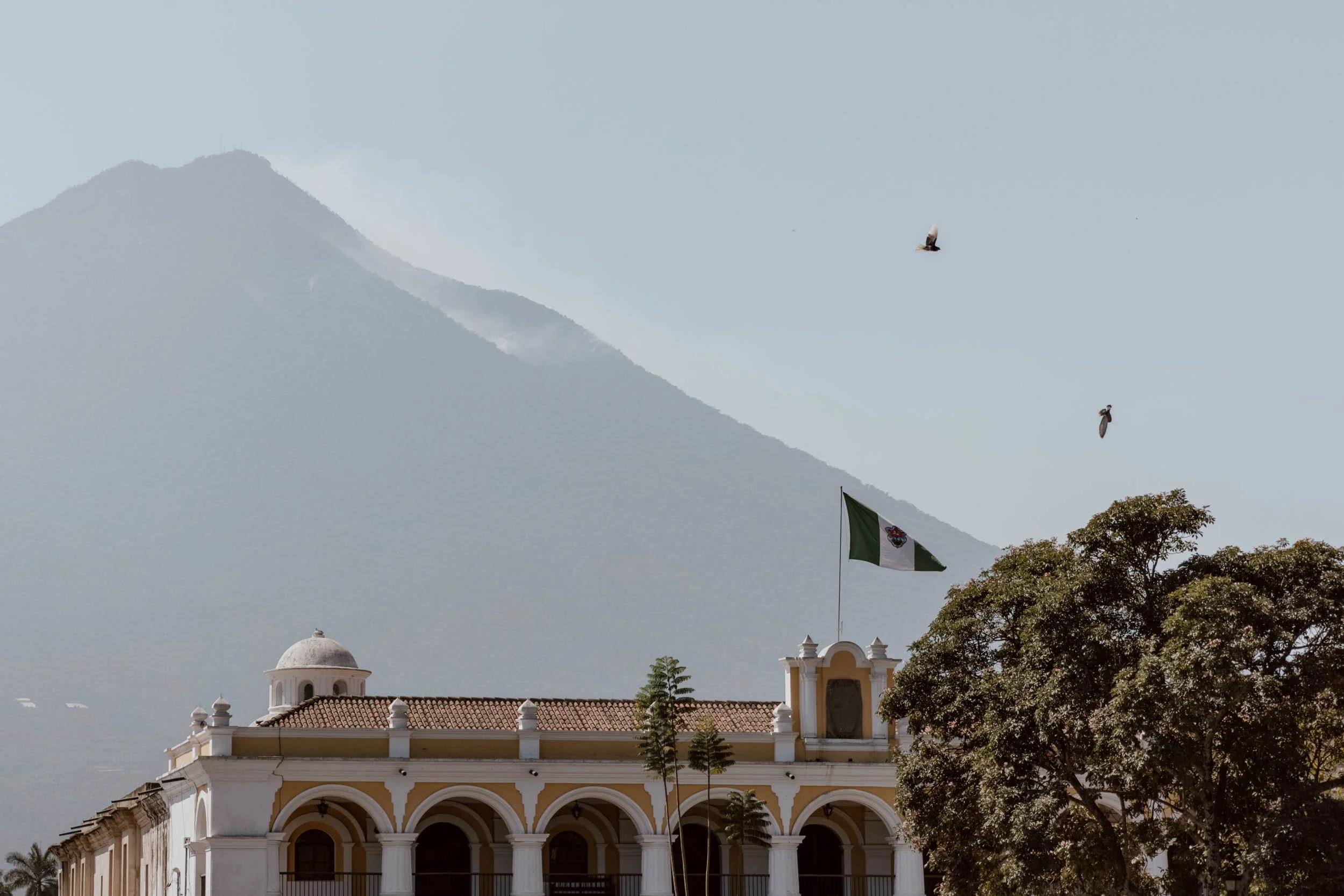How To Get From Guatemala City Airport to Antigua | The Five Ways ...