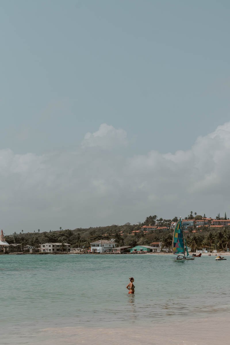 San Andres, Colombia | Along Dusty Roads