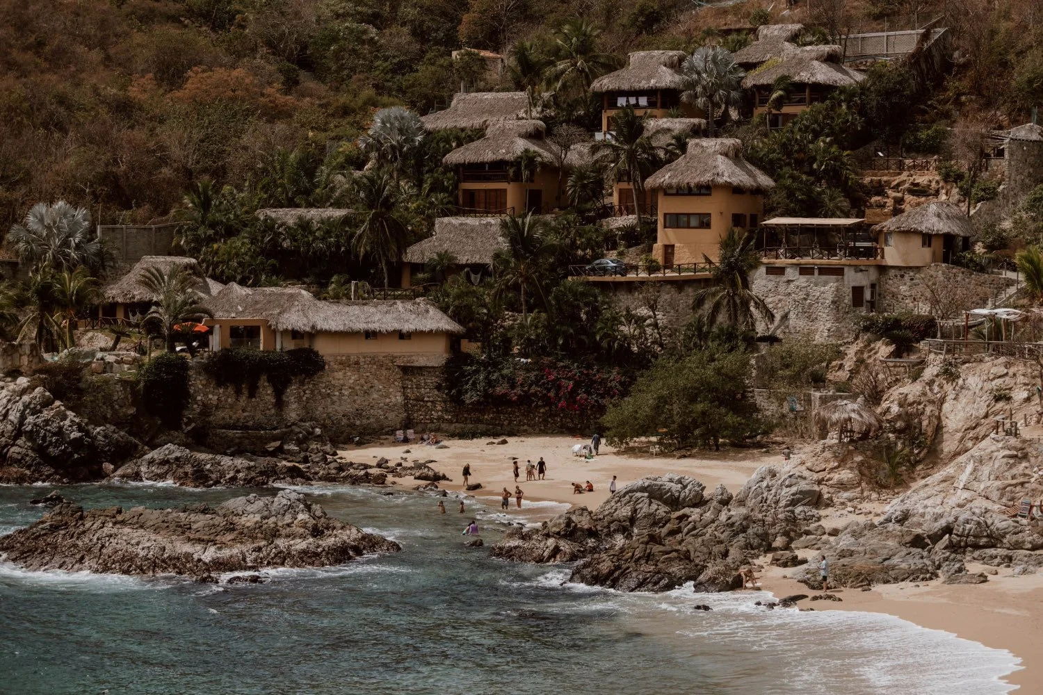 A Guide To Playa Estacahuite in Oaxaca  