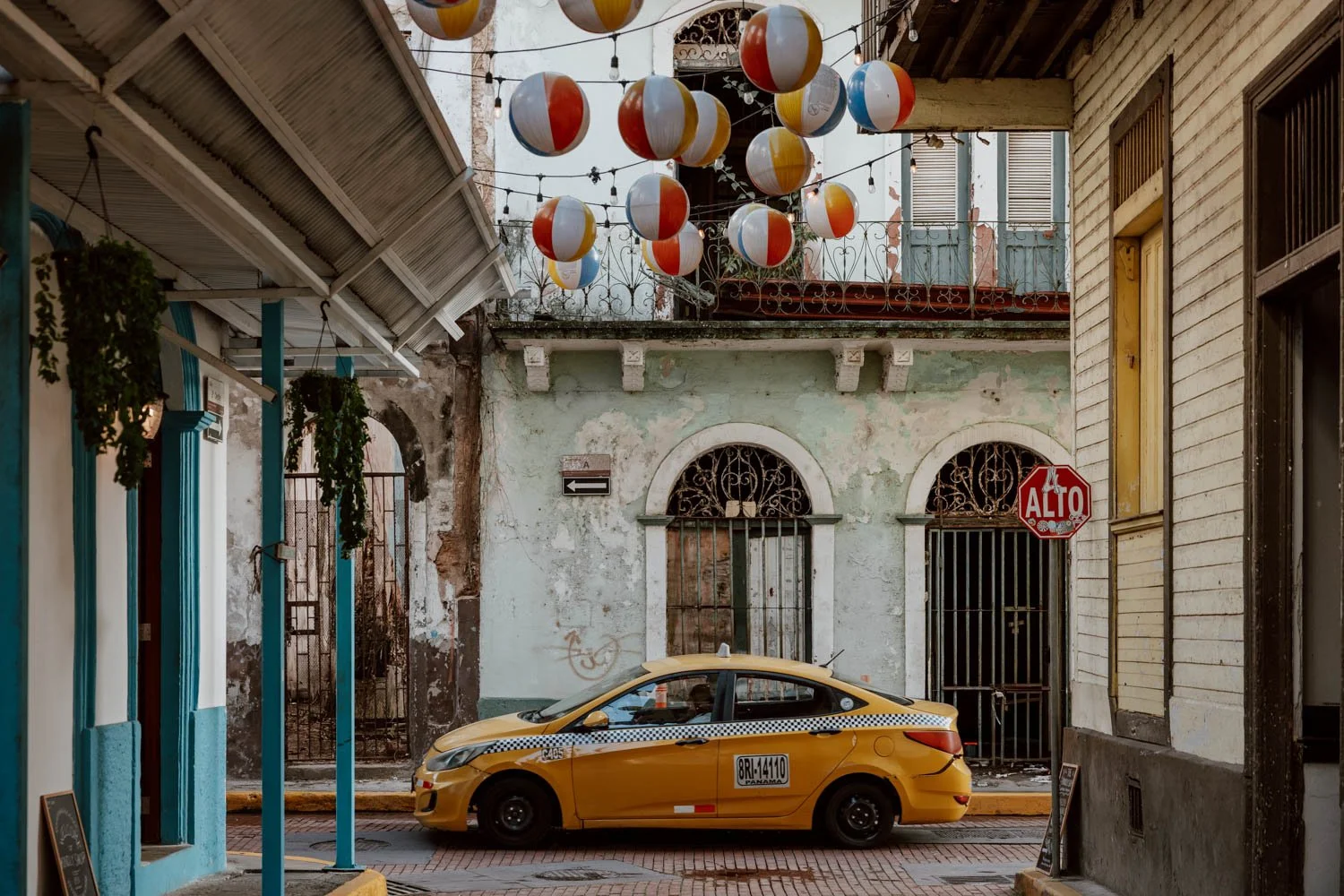 How To Get From Tocumen Airport to Panama City