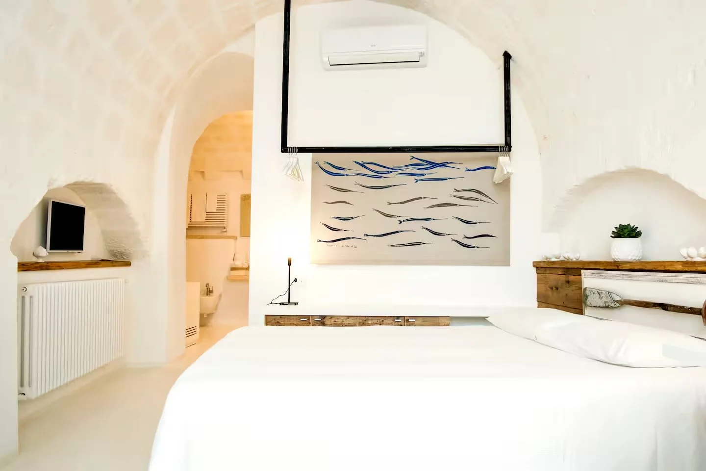 a3dff3d5-b597-49b7-a3cd-a24079f01c8a copy.jpg