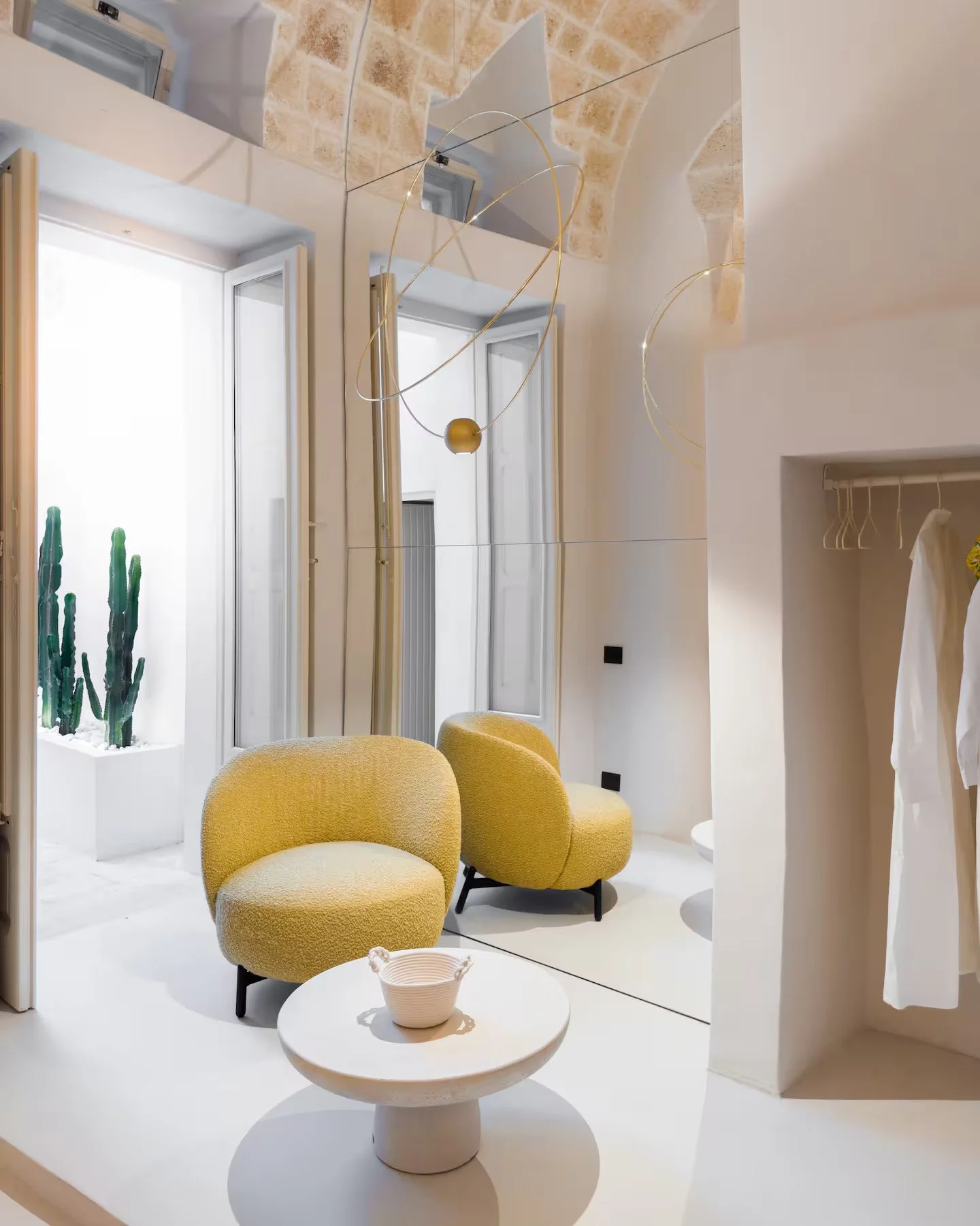 b86f5ed6-b935-41d0-b8b2-b34e9e5d7d9f copy.jpg