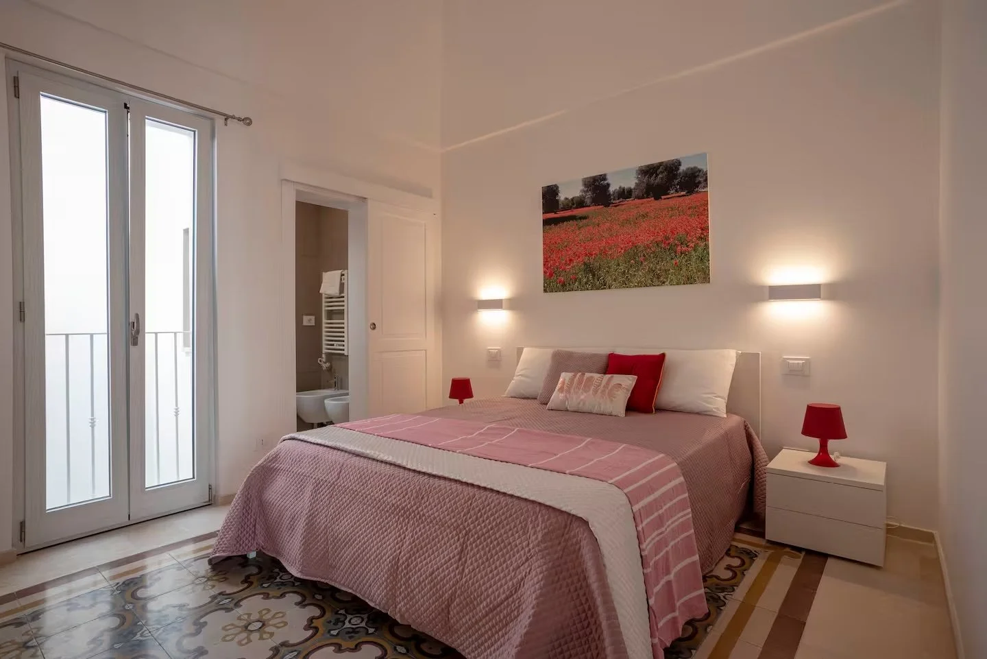 941c5264-59d7-431b-9e4a-d0371f3243ed copy.jpg