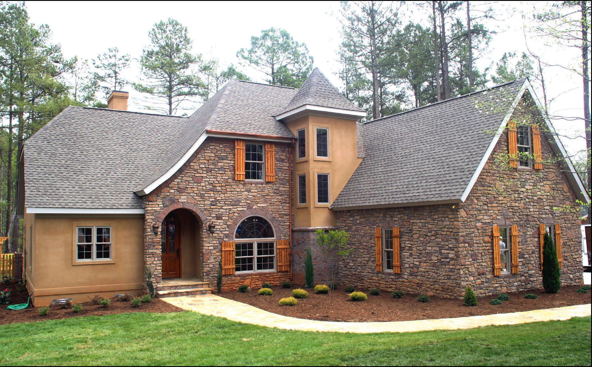 713 Island Pine Drive copy.jpg