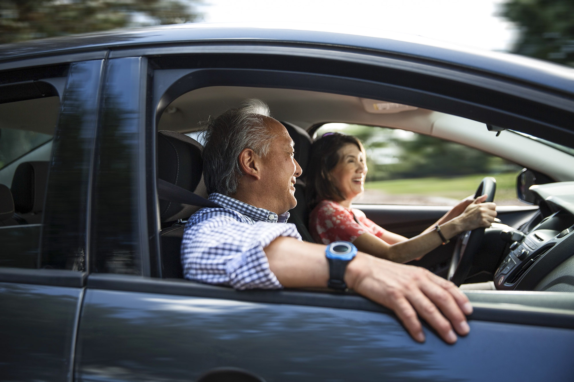 UMR150335_JoyRide_Couple_2511a.jpg