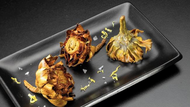 Food styling by Joan Moravek. Photo by Zbigniew Bzdak/Chicago Tribune. 